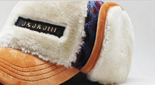 Load image into Gallery viewer, Warm Velvet Winter Hat