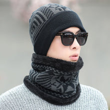 Load image into Gallery viewer, Knitted Winter Hat