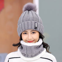Load image into Gallery viewer, Knitted Letter Bonnet